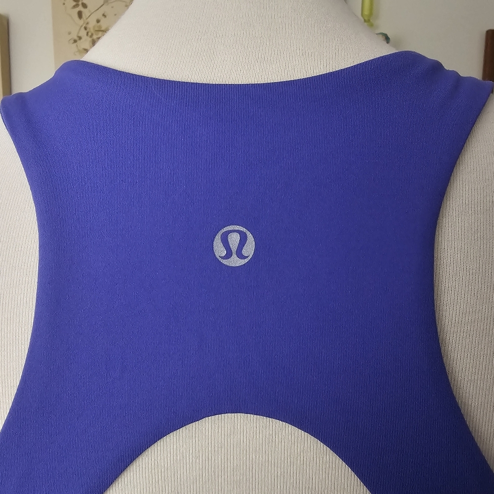 Lululemon Run: Your Heart Out Tank - Picture 11 of 16